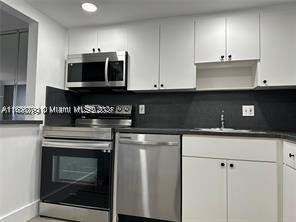 2 bedroom Condominium at 13499 Biscayne Blvd 801, Sailboat Cay Condo, North Miami — photo 2