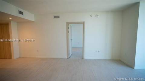 1000 Brickell Plz 4905, Miami FL - photo 11 of 32