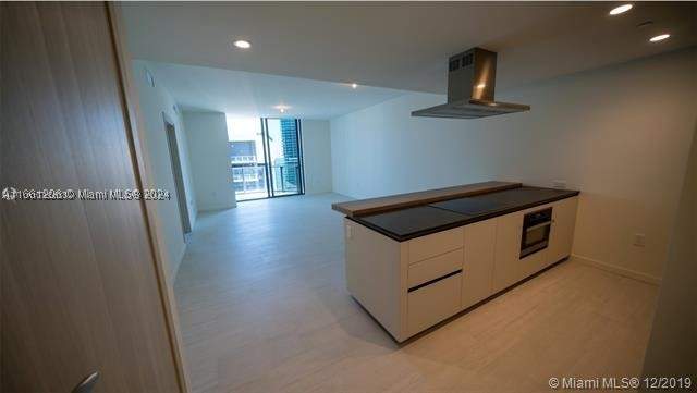 1 bedroom Condominium at 1000 Brickell Plz 4905, Brickell Flatiron Condo, Miami — photo 5