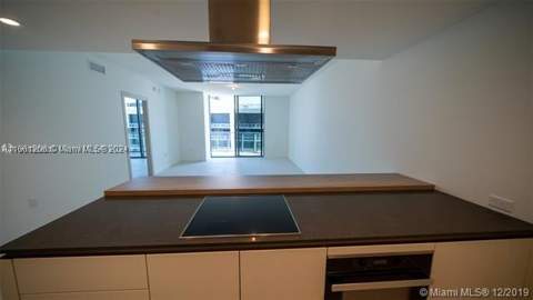 1000 Brickell Plz 4905, Miami FL - photo 7 of 32