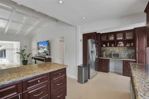 1910 N Hibiscus Dr, North Miami FL - photo 15 of 51
