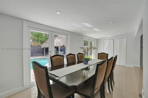 1910 N Hibiscus Dr, North Miami FL - photo 19 of 51