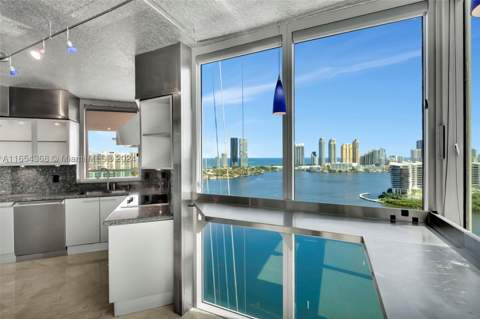 3370 Hidden Bay Dr 2708, Aventura FL - photo 22 of 59