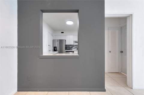 5151 Collins Ave 925, Miami Beach FL - photo 9 of 23