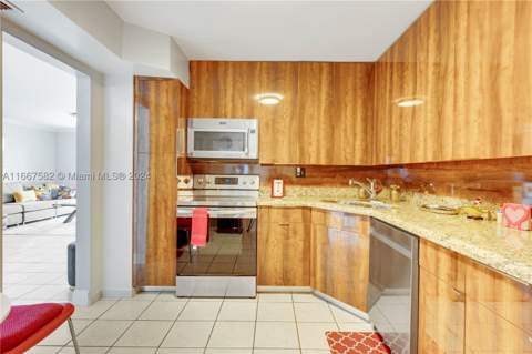 2750 NE 183rd St 1910, Aventura FL - photo 15 of 43