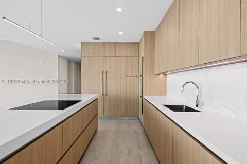 851 NE 1st Ave Ph 5412, Miami FL - photo 13 of 67