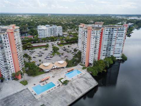 1301 NE Miami Gardens Dr 1225W, Miami FL - photo 24 of 26