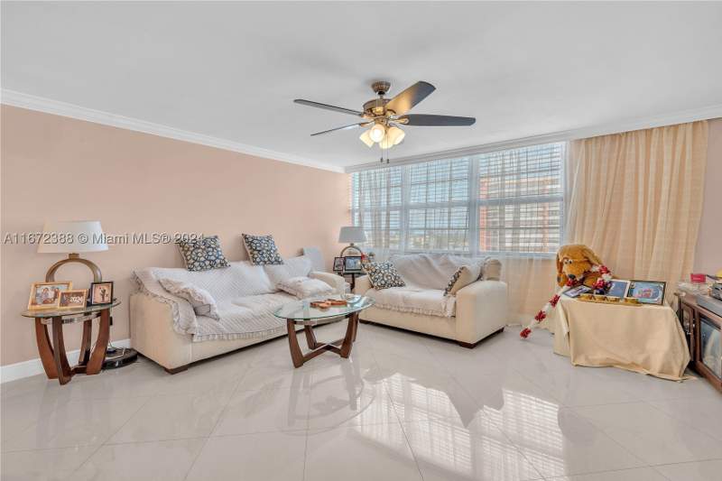2 bedroom Condominium at 1301 NE Miami Gardens Dr 1225W, BUCKLEY TOWERS CONDO - EA, Miami — photo 4