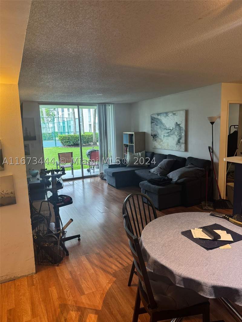 2 bedroom Condominium at 4580 NW 107th Ave 104-13, Enclave At Doral Condo No, Doral — photo 2