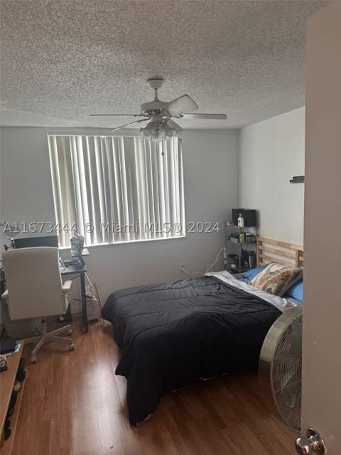 4580 NW 107th Ave 104-13, Doral FL - photo 6 of 12
