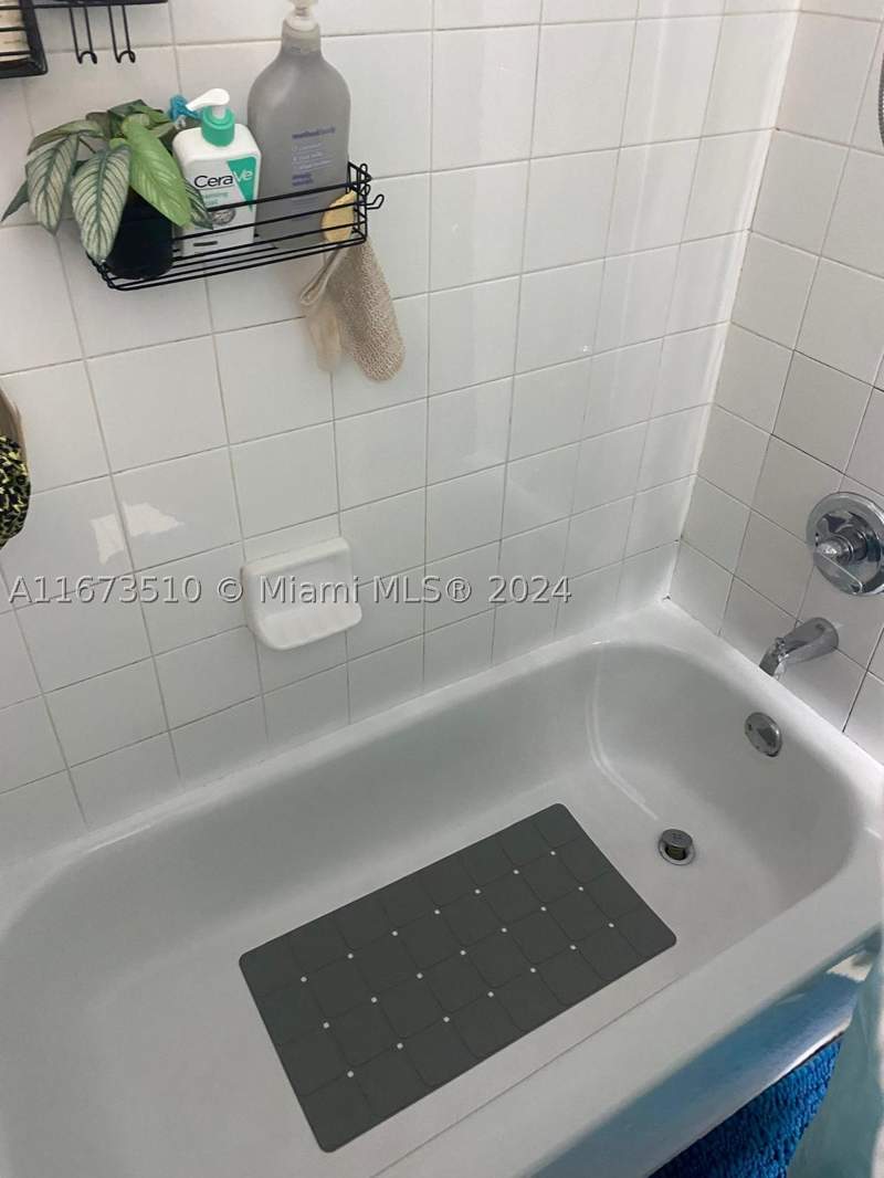 1 bedroom Condominium at 4440 NW 107th Ave 101-7, Enclave At Doral Condo No, Doral — photo 5