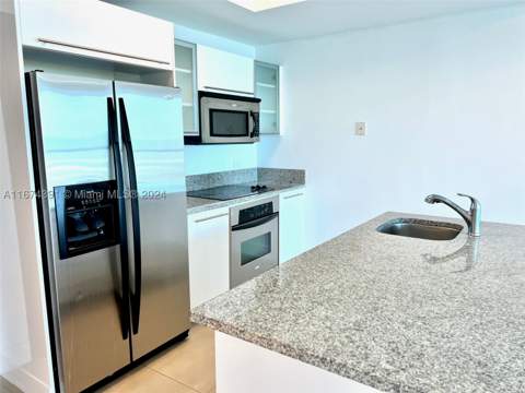 888 Biscayne Blvd 1811, Miami FL - photo 6 of 22