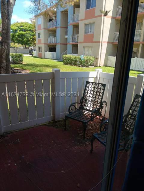 18870 NW 57th Ave 108, Hialeah FL - photo 11 of 36