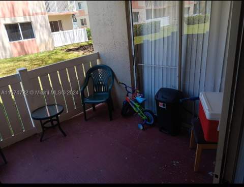 18870 NW 57th Ave 108, Hialeah FL - photo 17 of 36
