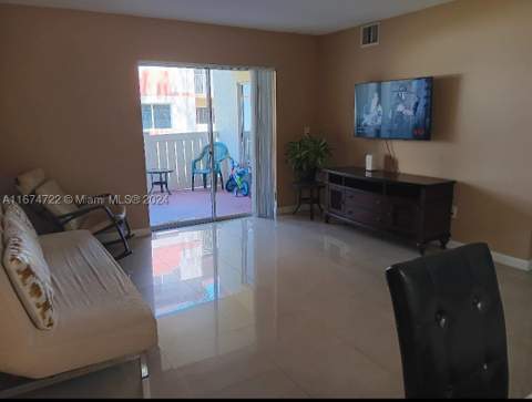 18870 NW 57th Ave 108, Hialeah FL - photo 22 of 36