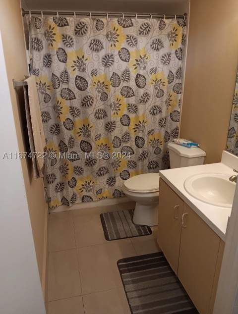 18870 NW 57th Ave 108, Hialeah FL - photo 9 of 36