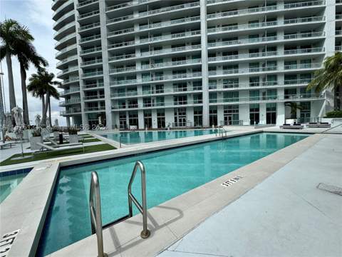 90 SW 3 St 3210, Miami FL - photo 16 of 24