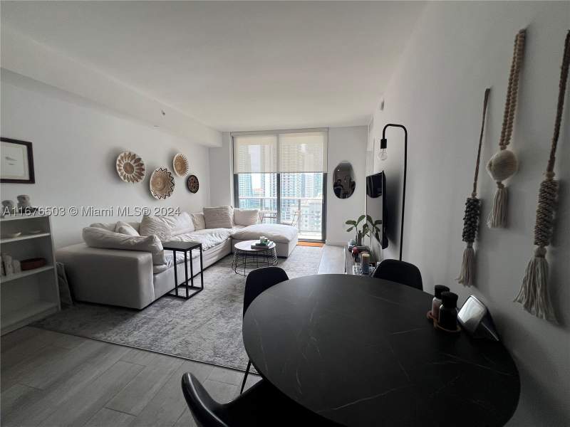 1 bedroom Condominium at 55 SW 9th St 1604, Brickell Heights West Con, Miami — photo 2