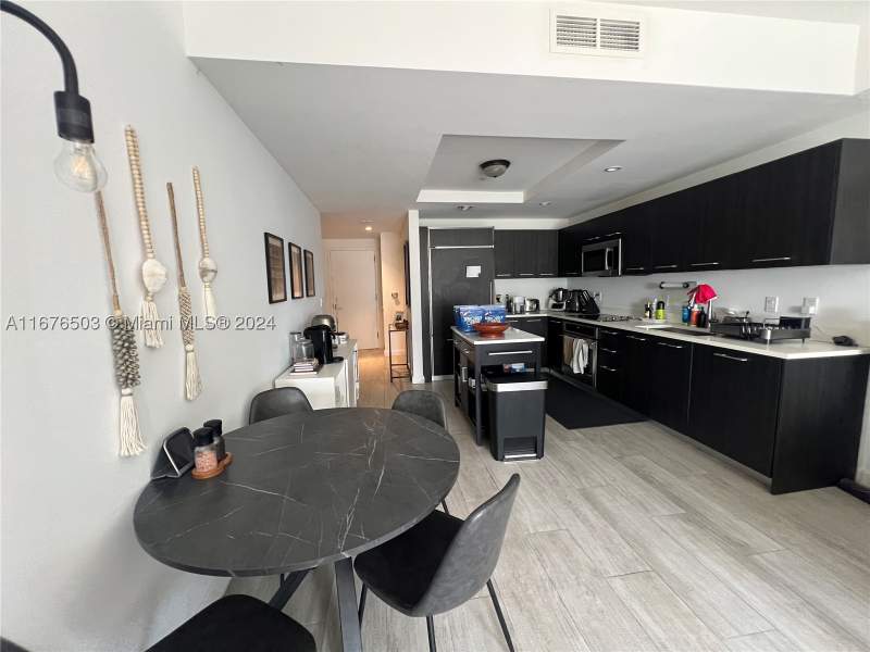 1 bedroom Condominium at 55 SW 9th St 1604, Brickell Heights West Con, Miami — photo 4