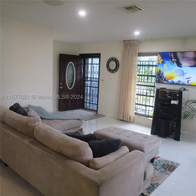 4 bedroom SingleFamilyResidence at 19021 NW 12th Ct, Norwood 5th Addn Sec 2, Miami Gardens — photo 3