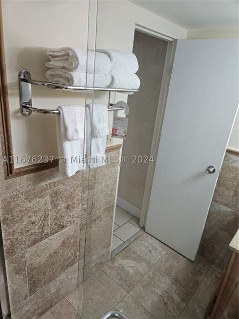 19201 Collins Ave 237, Sunny Isles Beach FL - photo 19 of 37