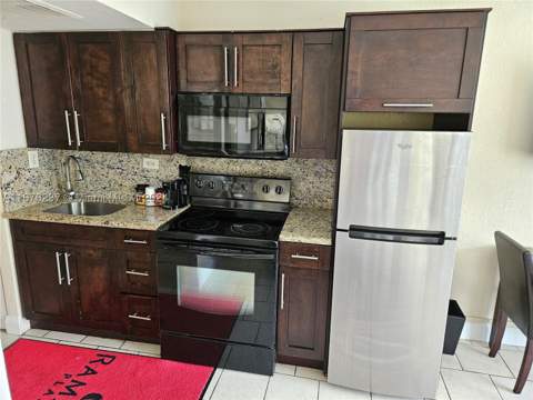 19201 Collins Ave 237, Sunny Isles Beach FL - photo 6 of 37