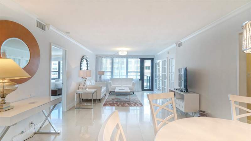 2 bedroom Condominium at 5225 Collins Avenue 1417, The Alexander Condominium, Miami Beach — photo 3