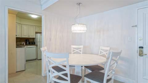 5225 Collins Avenue 1417, Miami Beach FL - photo 9 of 22