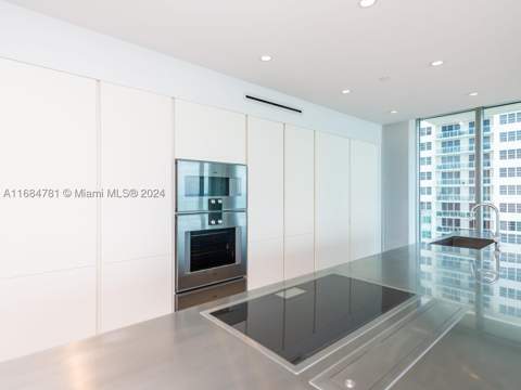 6901 Collins Ave 701, Miami Beach FL - photo 22 of 94