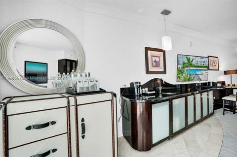 4391 Collins Ave 915, Miami Beach FL - photo 11 of 58