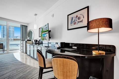 4391 Collins Ave 915, Miami Beach FL - photo 17 of 58