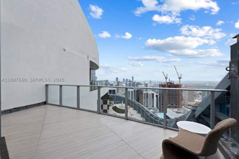 851 NE 1st Ave Ph 5700, Miami FL - photo 10 of 78