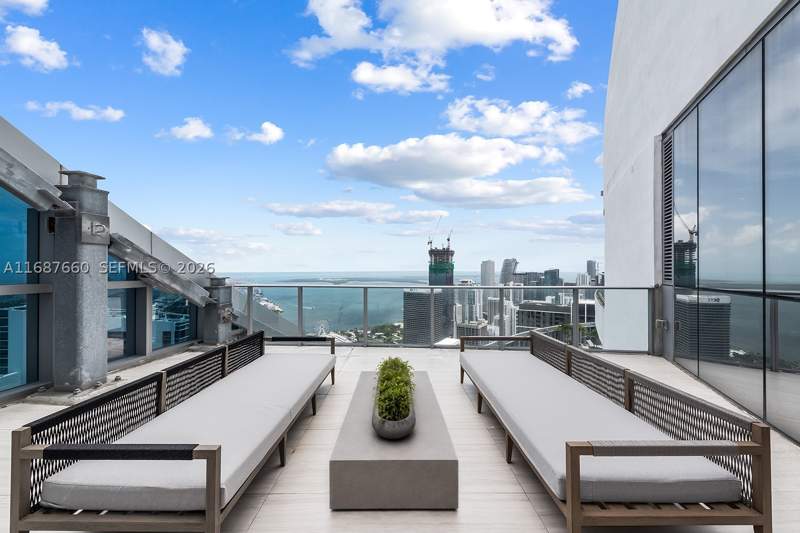 4 bedroom Condominium at 851 NE 1st Ave Ph 5700, Paramount Miami Worldcent, Miami — photo 3