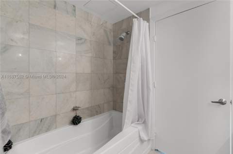 1060 Brickell Ave 409, Miami FL - photo 12 of 25
