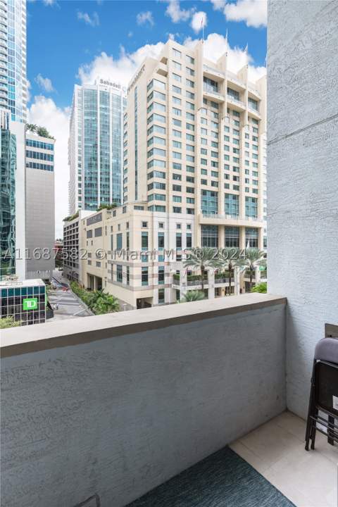 1060 Brickell Ave 409, Miami FL - photo 13 of 25