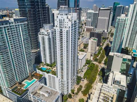 1060 Brickell Ave 409, Miami FL - photo 23 of 25