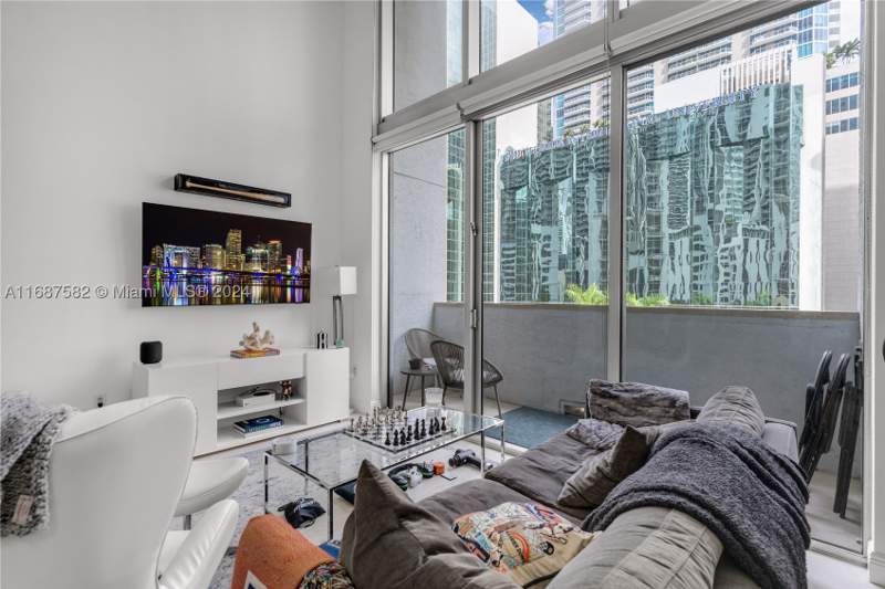 1 bedroom Condominium at 1060 Brickell Ave 409, 1060 Brickell Condo, Miami — photo 3