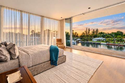 1041 W 48th St, Miami Beach FL - photo 10 of 18