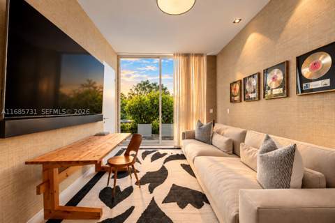 1041 W 48th St, Miami Beach FL - photo 13 of 18