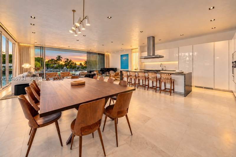 4 bedroom SingleFamilyResidence at 1041 W 48th St, 4701 North Meridian Condo, Miami Beach — photo 5