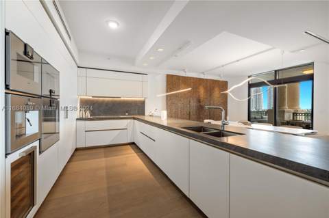 7065 Fisher Island Dr 7065, Miami Beach FL - photo 21 of 77