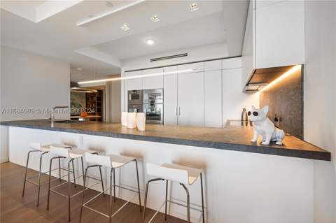 7065 Fisher Island Dr 7065, Miami Beach FL - photo 24 of 77