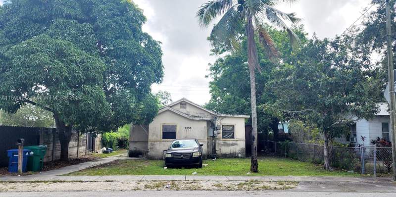 2 bedroom SingleFamilyResidence at 2230 NW 92nd St, West Little River Track N, Miami — photo 3