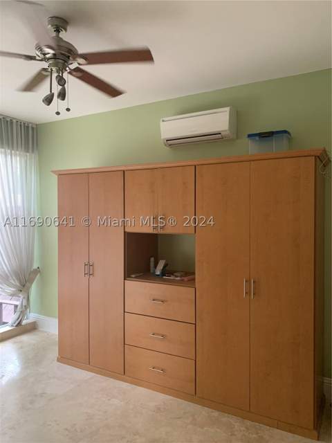 310 191st Ter, Sunny Isles Beach FL - photo 10 of 36