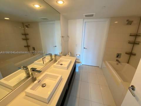 1100 S Miami Ave 2602, Miami FL - photo 9 of 22