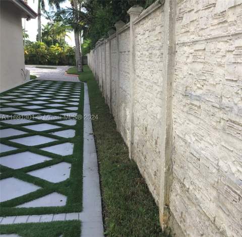 13460 SW 32nd St, Kendall FL - photo 15 of 99