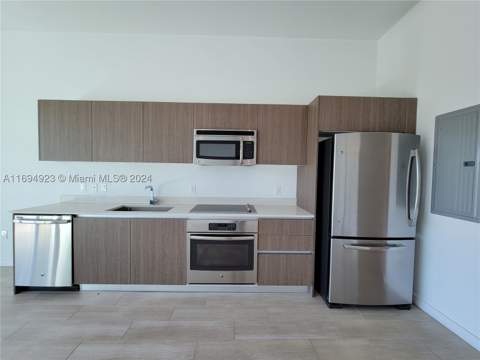 1600 SW 1 Ave 411, Miami FL - photo 8 of 15
