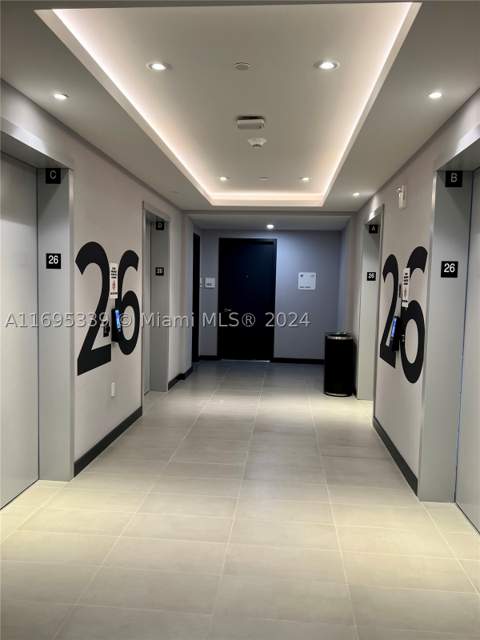 227 NE 2nd St 2613, Miami FL - photo 22 of 37
