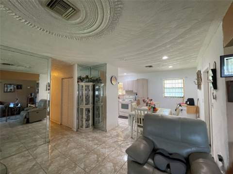 17140 NW 31st Avenue, Miami Gardens FL - photo 7 of 23