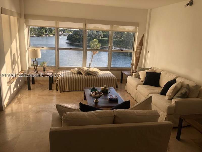 2 bedroom Condominium at 9102 W Bay Harbor 4B, Blair House Condo - West, Bay Harbor Islands — photo 3